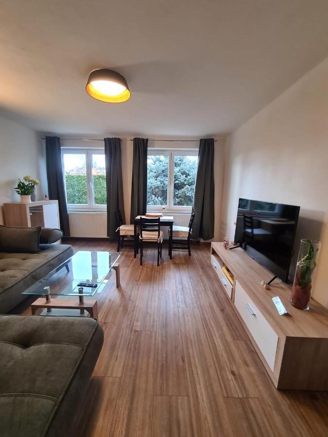 Apartman U Labe Apartment Нимбурк Екстериор снимка