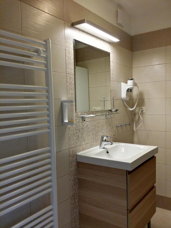 Apartman U Labe Apartment Нимбурк Стая снимка